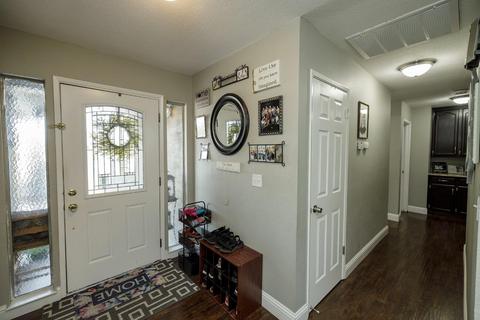 580 Fullerton, Turlock, CA 95382 photo 9