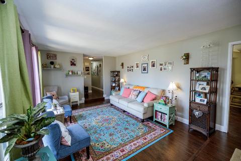 580 Fullerton, Turlock, CA 95382 photo 13
