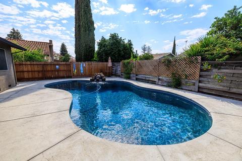 580 Fullerton, Turlock, CA 95382 photo 48