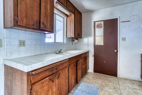 4212 Lucinda Ave, Keyes, CA 95328 photo 10