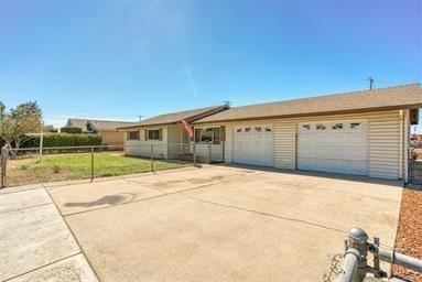 4212 Lucinda Ave, Keyes, CA 95328 photo 3