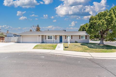 677 Aurora Ct, Manteca, CA 95336 photo 1