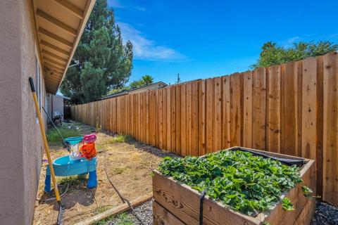 725 N Stockton Ave, Ripon, CA 95366 photo 25