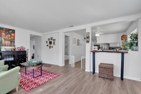 725 N Stockton Ave, Ripon, CA 95366 photo 7