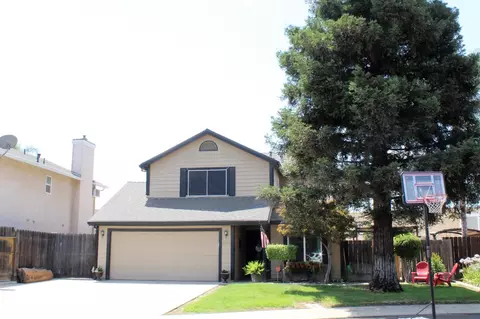 2224 Manitoba Ct, Modesto, CA 95356 photo 2
