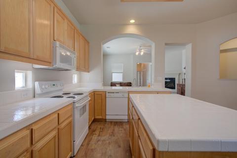 1674 Windy Cove Ln, Ripon, CA 95366 photo 12