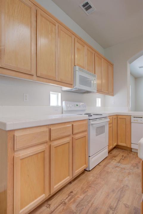 1674 Windy Cove Ln, Ripon, CA 95366 photo 13