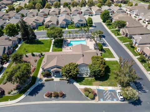 1674 Windy Cove Ln, Ripon, CA 95366 photo 3