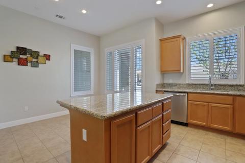 2153 Macedo St, Manteca, CA 95337 photo 4