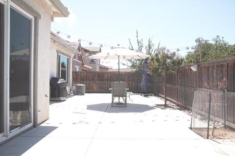 960 River Bend Dr, Lathrop, CA 95330 photo 17