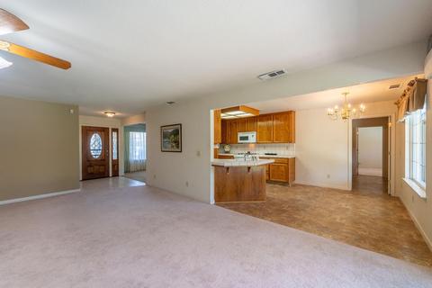 812 E Milgeo Ave, Ripon, CA 95366 photo 11