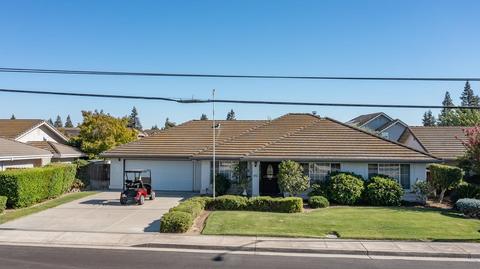 812 E Milgeo Ave, Ripon, CA 95366 photo 1