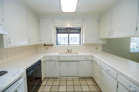 1221 Chehalem Dr, Modesto, CA 95350 photo 23