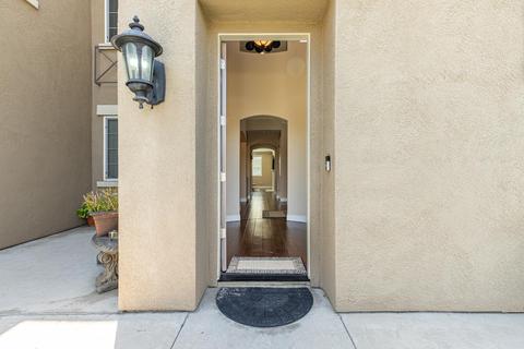 3025 Knightsbridge Ct, Modesto, CA 95355 photo 5