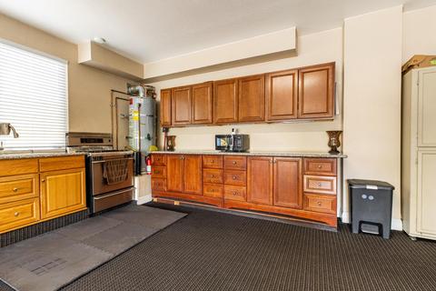 3025 Knightsbridge Ct, Modesto, CA 95355 photo 48