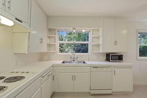31 E Mckenzie Ave, Stockton, CA 95204 photo 5