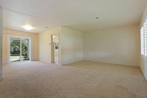 31 E Mckenzie Ave, Stockton, CA 95204 photo 4