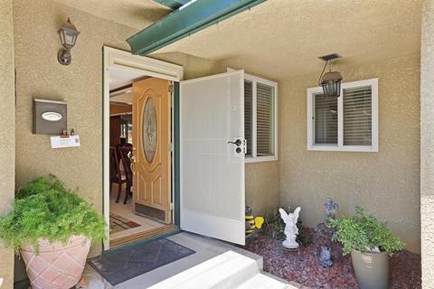 928 Kevin Ct, Modesto, CA 95350 photo 3