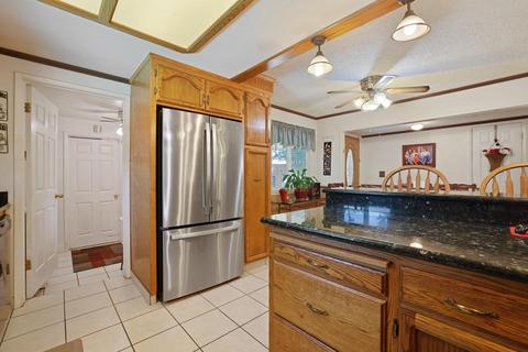 928 Kevin Ct, Modesto, CA 95350 photo 9