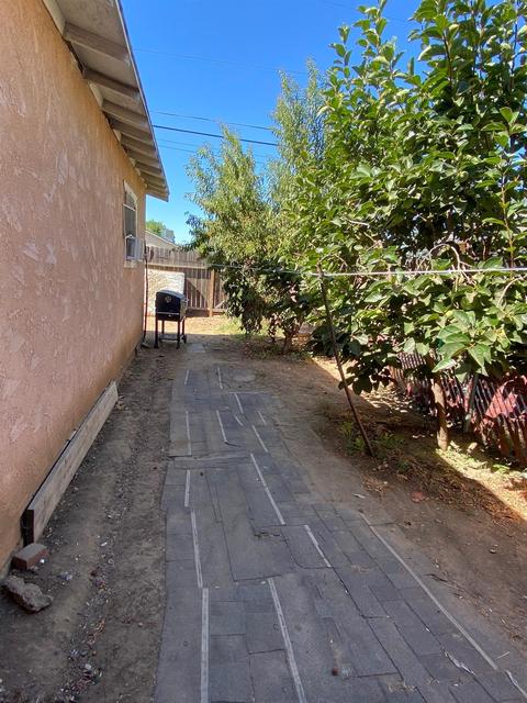 942 W 11th St, Merced, CA 95341 photo 18
