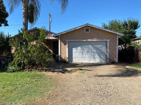 942 W 11th St, Merced, CA 95341 photo 3