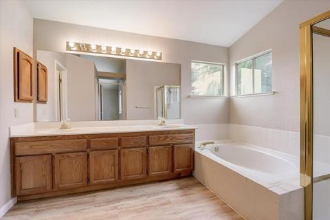 8242 Bellsbrae Dr, Antelope, CA 95843 photo 12