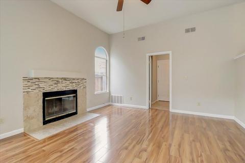 8242 Bellsbrae Dr, Antelope, CA 95843 photo 4