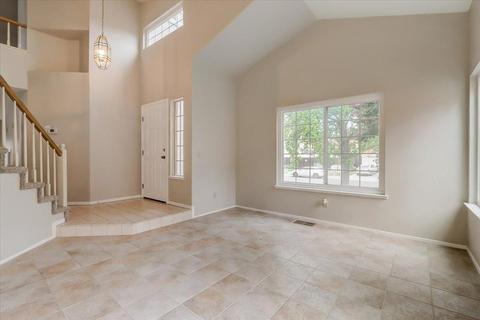 8242 Bellsbrae Dr, Antelope, CA 95843 photo 6