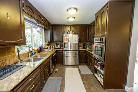 3020 Yukon Dr, Modesto, CA 95350 photo 13