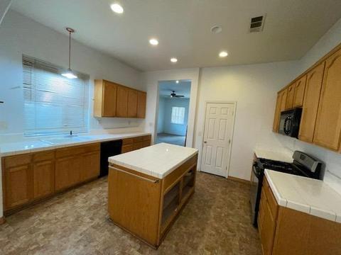 623 Pine Creek Ln, Patterson, CA 95363 photo 8