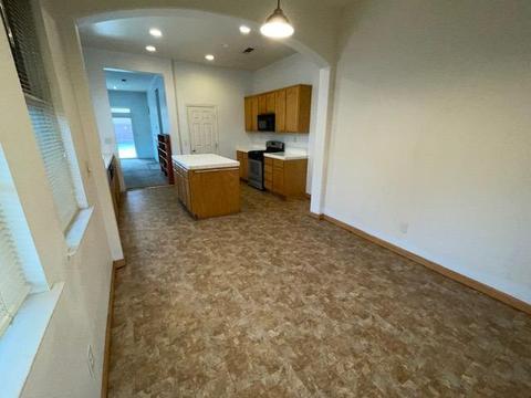 623 Pine Creek Ln, Patterson, CA 95363 photo 9