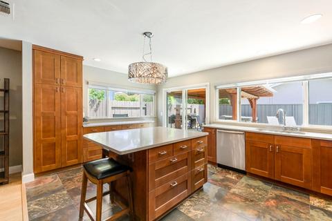 4700 Lake Dr, Carmichael, CA 95608 photo 21