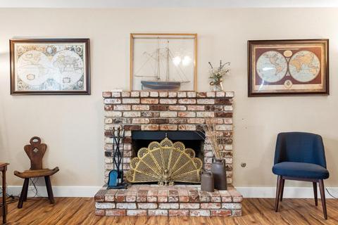 610 E Linwood Ave, Turlock, CA 95380 photo 8