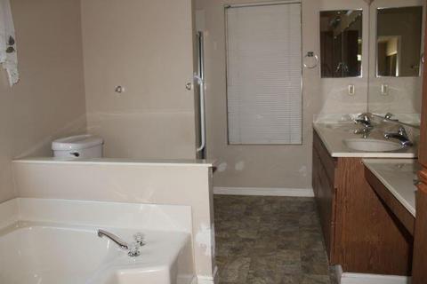 1500 Held Dr #76, Modesto, CA 95355 photo 10