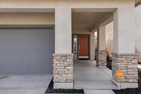3721 Landmark Cir, Modesto, CA 95356 photo 4