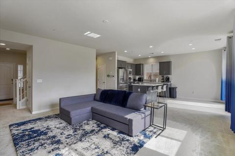 3721 Landmark Cir, Modesto, CA 95356 photo 9
