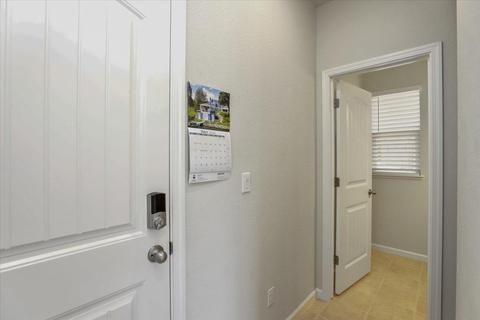 3721 Landmark Cir, Modesto, CA 95356 photo 16