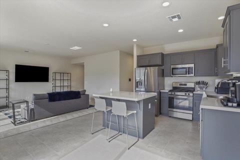 3721 Landmark Cir, Modesto, CA 95356 photo 12