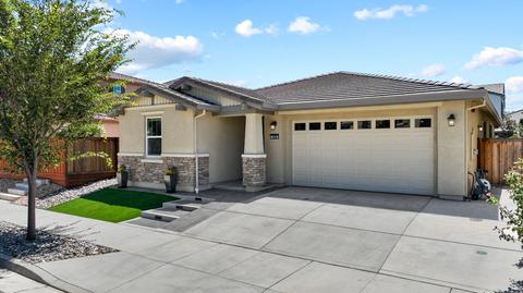 558 S Thrasher Ln, Tracy, CA 95376 photo 1
