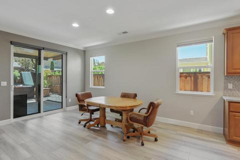 558 S Thrasher Ln, Tracy, CA 95376 photo 10