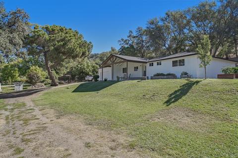 4281 Moore Ln, Loomis, CA 95650 photo 2