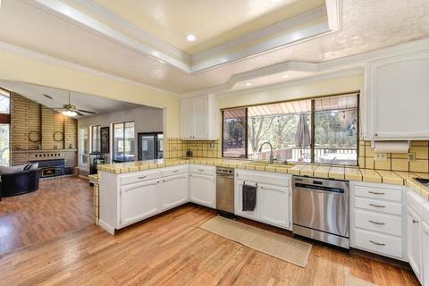 1590 Lotus Rd, Placerville, CA 95667 photo 4