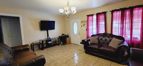 644 Chestnut St, Turlock, CA 95380 photo 5