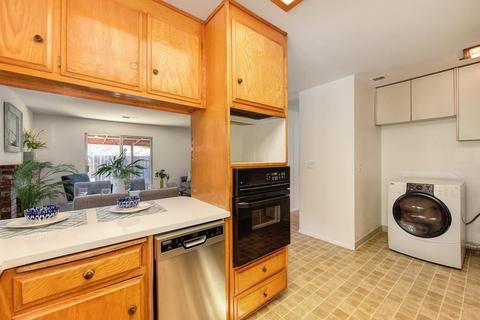1409 Locust Pl, Davis, CA 95618 photo 14