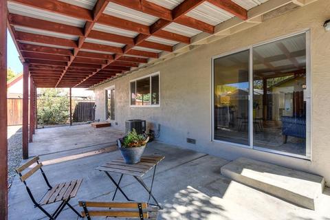 1409 Locust Pl, Davis, CA 95618 photo 28
