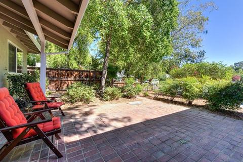 1409 Locust Pl, Davis, CA 95618 photo 4