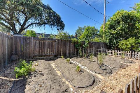 1409 Locust Pl, Davis, CA 95618 photo 35