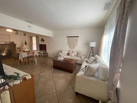 331 Sutter Ave, Modesto, CA 95351 photo 5