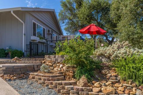 563 Russell Rd, San Andreas, CA 95249 photo 3
