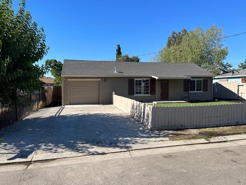 4635 E 4th St, Stockton, CA 95215 photo 1
